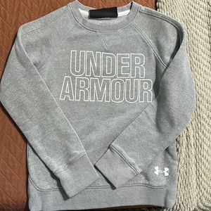 Youth small Under Armour sweatshirt
